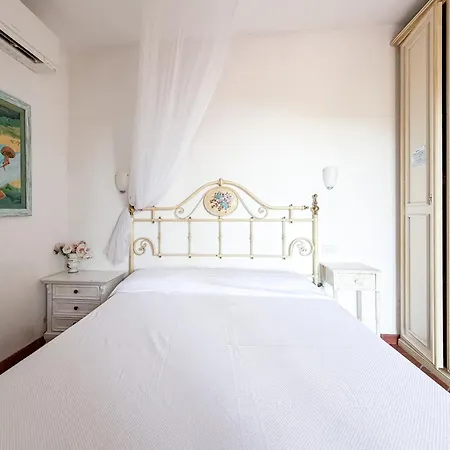 Apartment Issopo - Helloelba *